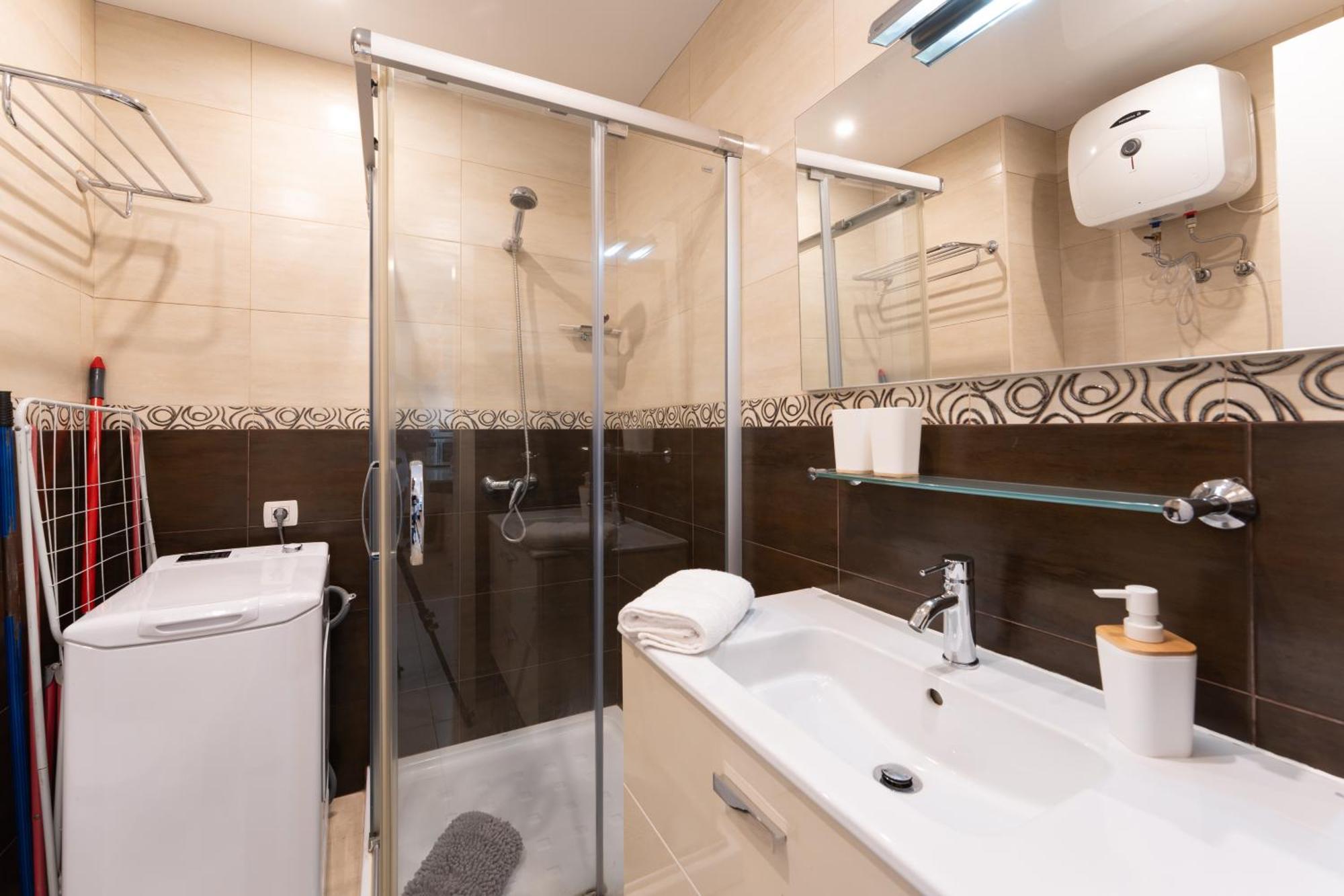 Garden View Apartment Iguazu 3 Near Yumbo Плая дел Инглес Екстериор снимка
